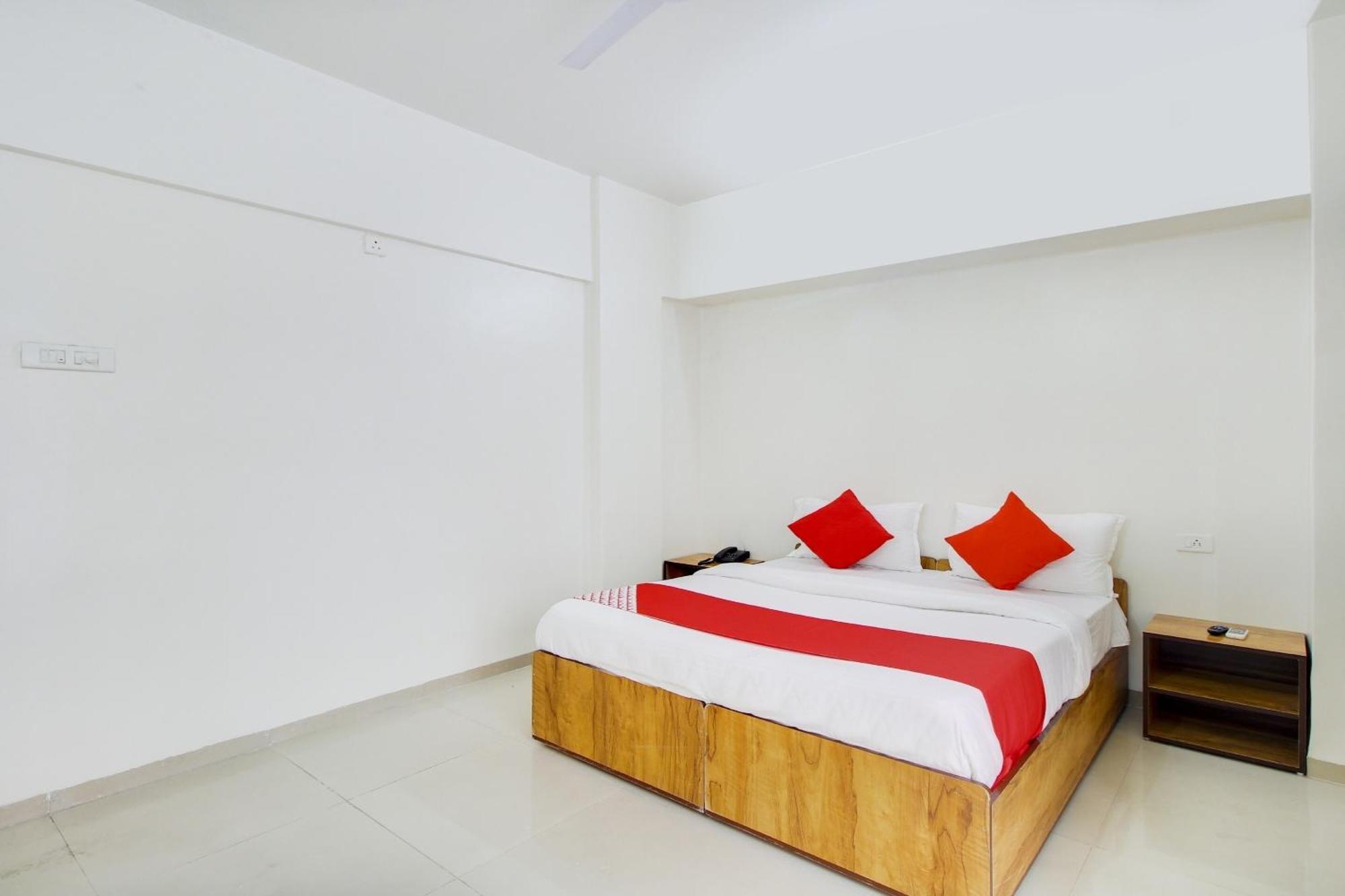 Hotel O Star Inn Pune Exterior photo